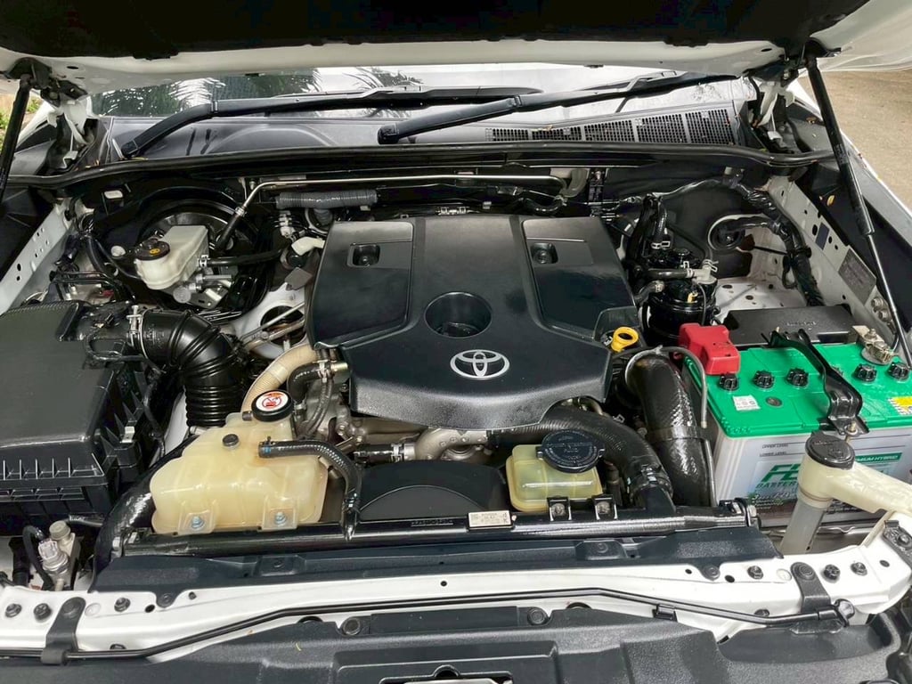 2019 Toyota revo 2.4 mt