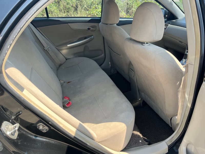 2011 Toyota altis 1.6e LPG 