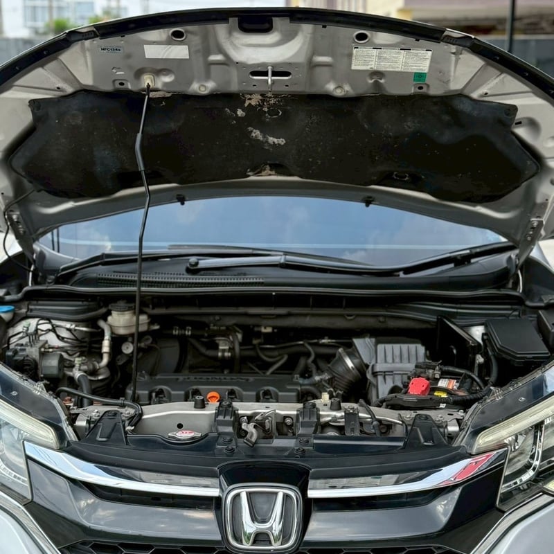 Honda CR-V 2.0 E Gen4 MNC (AWD) ปี 2016 สีเทา – รถมือเดียว ประวัติสวย ราคา 379,000.-