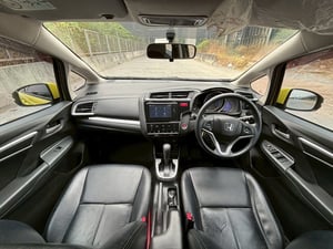 Honda jazz 1.5 sv top