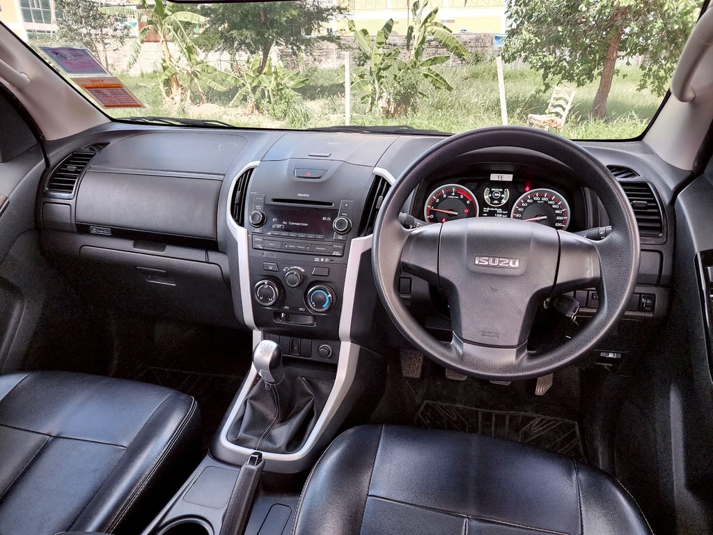 IsuZU D-max Space Cab 1.9L MT ปี 2019 IsuZU D-max Space Cab 1.9L MT ปี 2019