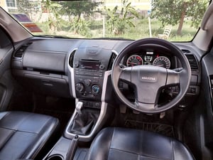 IsuZU D-max Space Cab 1.9L MT  ปี 2019 