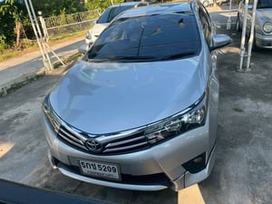 2016 Toyota altis 1.8 E LPG AT  ประหยัด ขาย 225,000.-  สอบถาม 085337   55  37