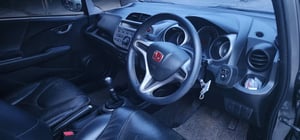 Jazz GE 12 เกียร์ธรรมดาฝากระโปรงเคฟล่าภายในเบาะหนัง ไมล์ 150,000 กม Jazz GE 12 เกียร์ธรรมดาฝากระโปรงเคฟล่าภายในเบาะหนัง ไมล์ 150,000 กม