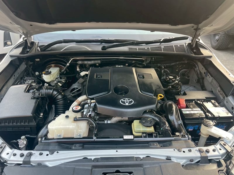 2021 Toyota revo 2.4,mt