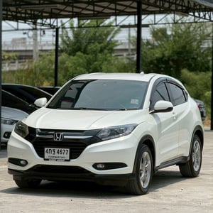 Honda HR-V 1.8 E ปี 2015 สีขาว –