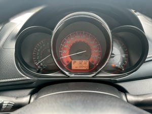 รถบ้าน ECO CAR ชุดแต่งรอบคัน ราคาน่ารัก ไมล์แท้ เข้าศูนย์ตลอด   #TOYOATA YARIS 1.2G ปี2017 สีขาว เกียร์ออโต้ เครื่องเบนซิน