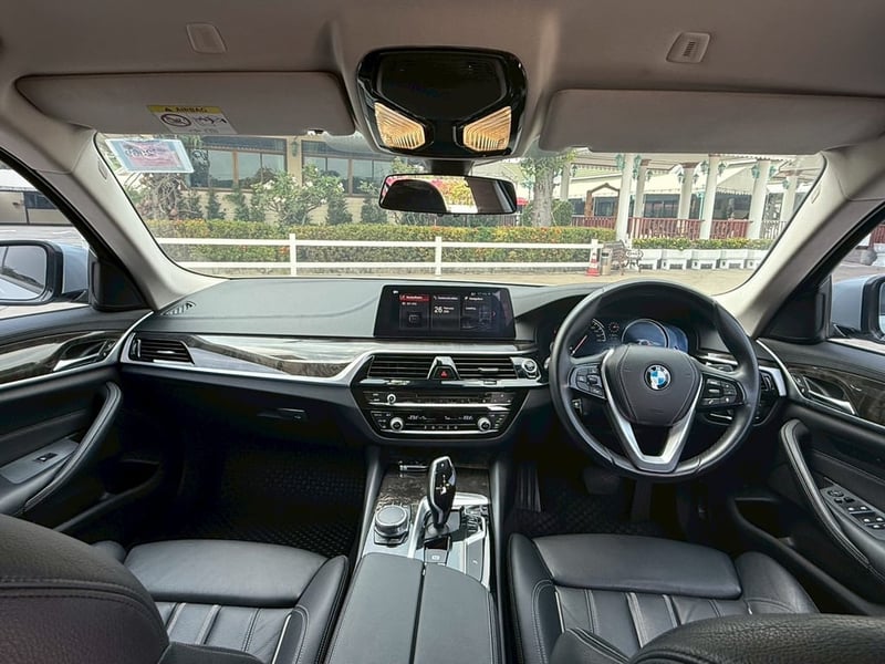BMW G30 520D Sport Line ปี2018 BMW G30 520D Sport Line ปี2018