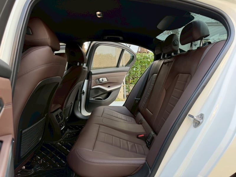 #BMW 320D M SPORT ปี 21 จด22 G20 สีขาว