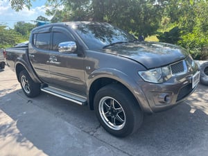 2013 Mitsubishi triton 2.5 vgs Mt 2013 Mitsubishi triton 2.5 vgs Mt