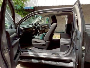 2019 Toyota revo 2.4 mt 