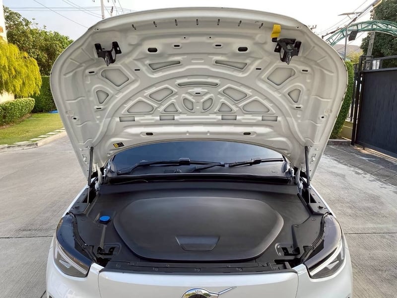   Volvo C40 EV Twin Motor 2023 