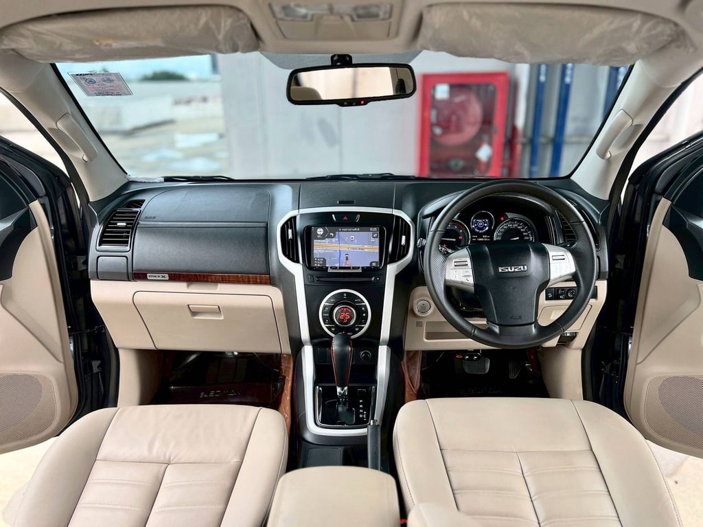 Isuzu mux