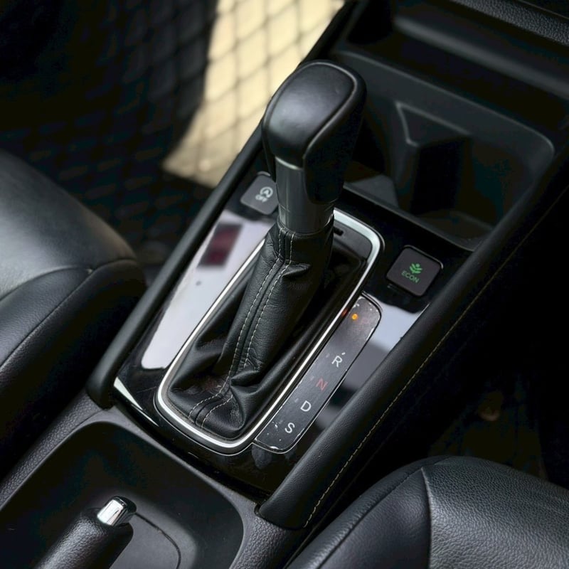 Honda City 1.0 SV 5DR ปี 2021 สีเทา