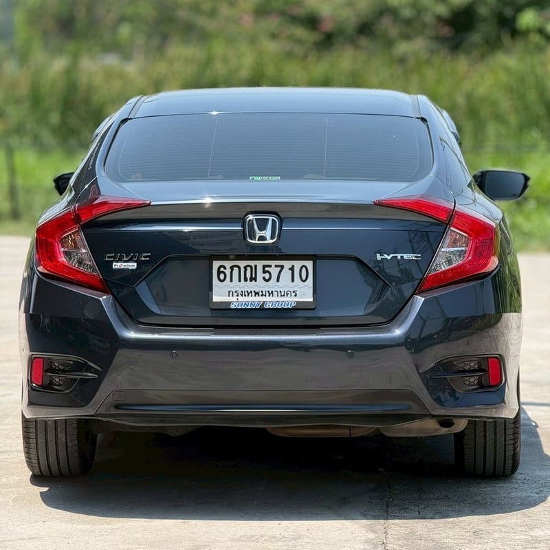 Honda Civic FC 1.8 EL ปี 2017 สีน้ำเงิน – ไมล์น้อย รถบ้านเดิมๆ สวยจัด