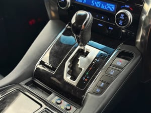 Toyota Alphard 2.5 SC-Package  TOP ปี2021 แท้ ราคา 2,290,000 บาท