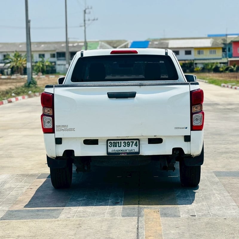 #ISUZU ALL NEW D-MAX SPACECAB 3.0 Ddi S ปี2022 เครื่องดีเซล เกียร์ธรรมดา   ราคา 429,000บาท  ออกรถ 6,000บาท  ผ่อนนาน 84งวด