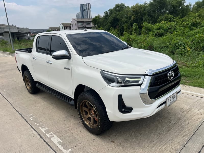 2021 Toyota Revo 2.4 at