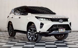 ➡️TOYOTA LEGENDER 2.4 V 2 WD เกียร์ออโต้ ปี 2020 (ไม่ขายป้ายทะเบียน) ⭕️ไมล์ 81,400 KM 💲1,050,000 ➡️ จัดไฟแนนซ์ถึงบ้าน-ที่่ทำงาน  รับซื้อขาย รถยนต์มือสอง  