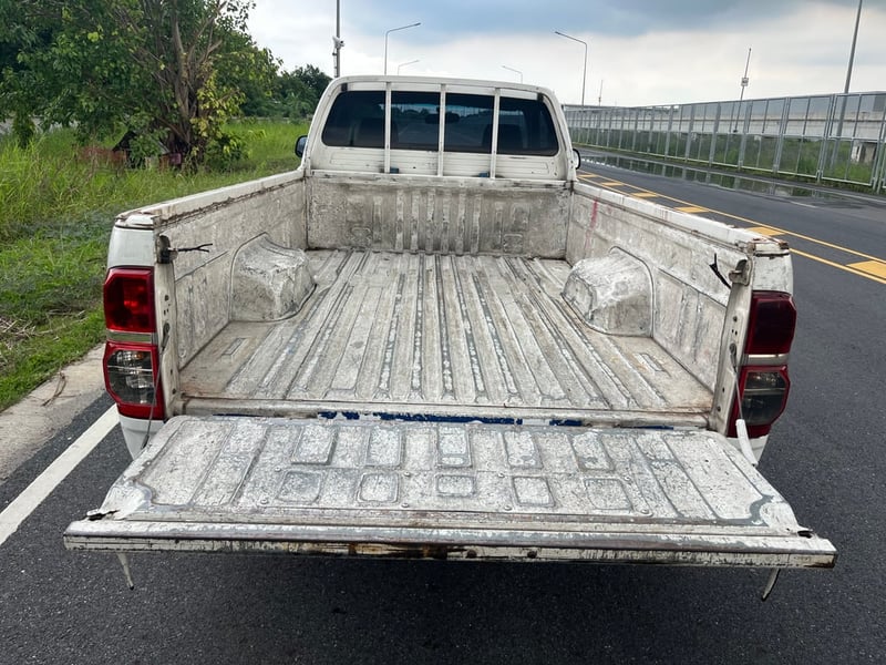 2012 Toyota Vigo 2.5 mt ดีเซล 2012 Toyota Vigo 2.5 mt ดีเซล