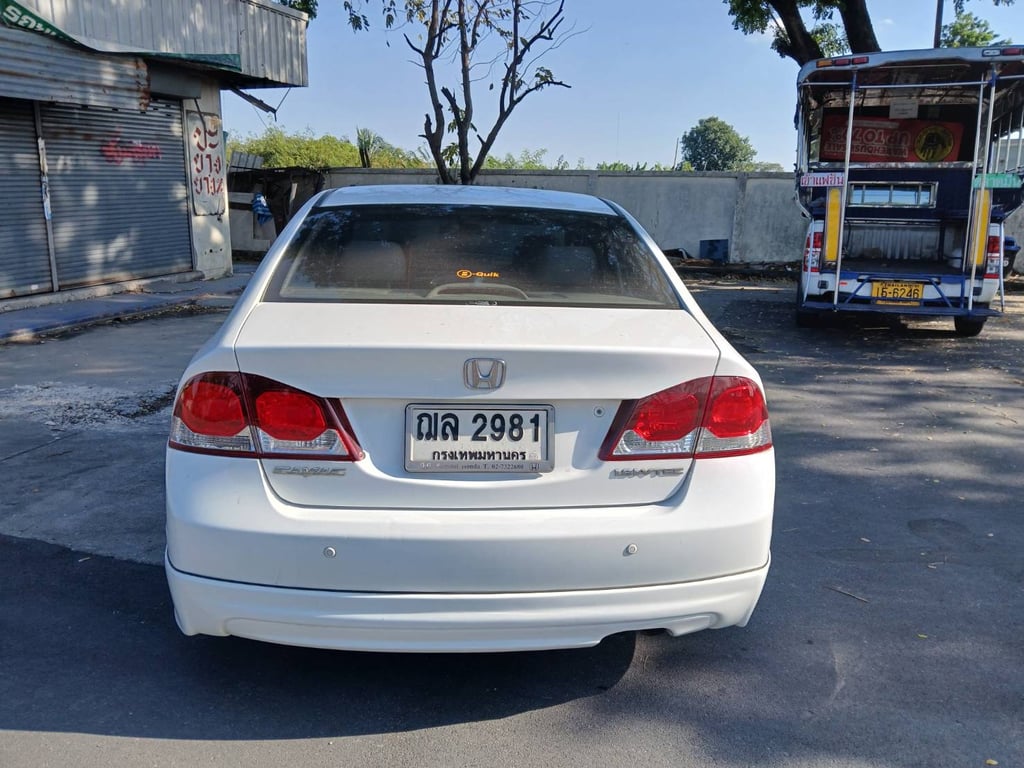 2009 Honda civic 1.8 e ขาย 138000 สอบถาม0853375537