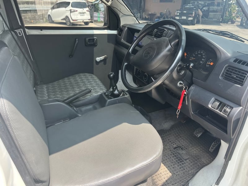 2011 Suzuki carry 1.6 MT  ขาย 79000 เอกสารครบ  สอบถาม 0853375537