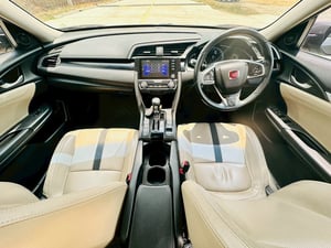  🚗 #HONDA CIVIC 1.8EL (FC) ปี2019 ⚪ สีเทา | เกียร์ออโต้ | เครื่องเบนซิน ✅ รถบ้านแท้ มือเดียวออกห้าง ✅ เข้าศูนย์ตลอด เช็กประวัติได้ ✅ ภายในสวย ภายนอกเนี๊ยบ ✅ มีวารันตีหลังการขาย  💸 ราคาเพียง 499,000 บาท