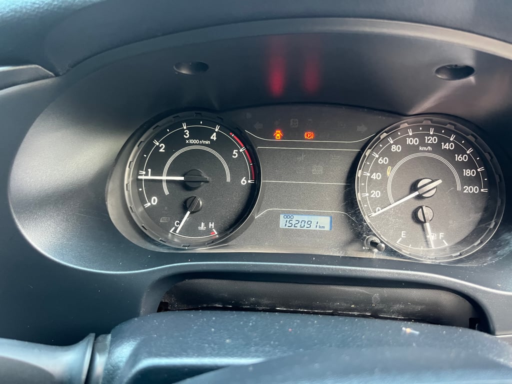 2019 Toyota revo 2.4 mt 