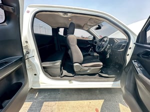 #ISUZU ALL NEW D-MAX SPACECAB 3.0 Ddi S ปี2022 เครื่องดีเซล เกียร์ธรรมดา   ราคา 429,000บาท  ออกรถ 6,000บาท  ผ่อนนาน 84งวด
