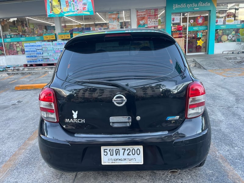 2011 Nissan March 1.2 at 2011 Nissan March 1.2 at