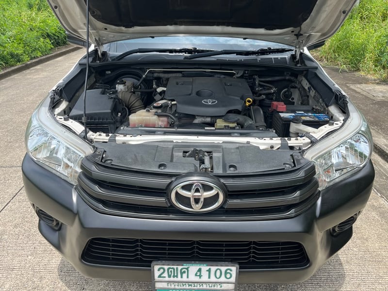 2019 Toyota revo 2.4 mt 2019 Toyota revo 2.4 mt