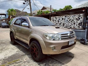 Fortuner 2011