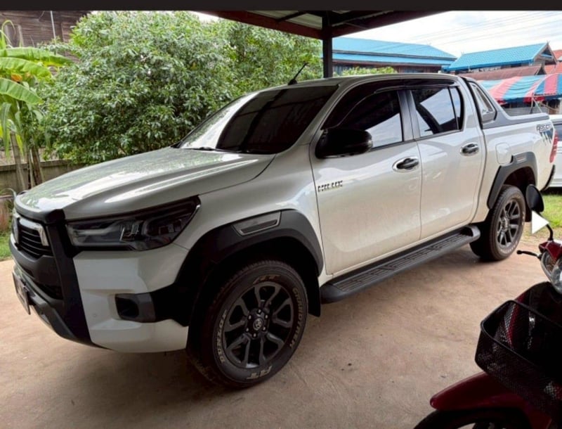 กระบะ revo rocco เข้าใหม่รอล้าง ปี 2022 ราคา 779,000 บาท กระบะ revo rocco เข้าใหม่รอล้าง ปี 2022 ราคา 779,000 บาท
