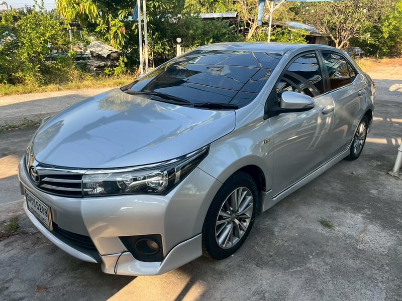 2016 Toyota altis 1.8 E LPG AT  ประหยัด ขาย 225,000.-  สอบถาม 085337   55  37