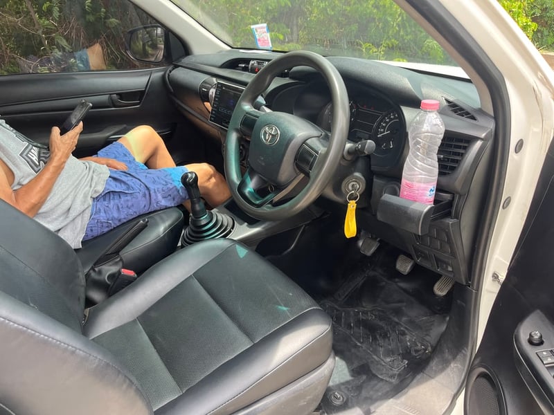 2019 Toyota revo 2.4 mt 2019 Toyota revo 2.4 mt