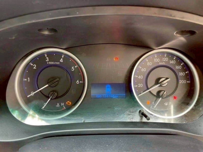 2019 Toyota revo 2.4 mt 