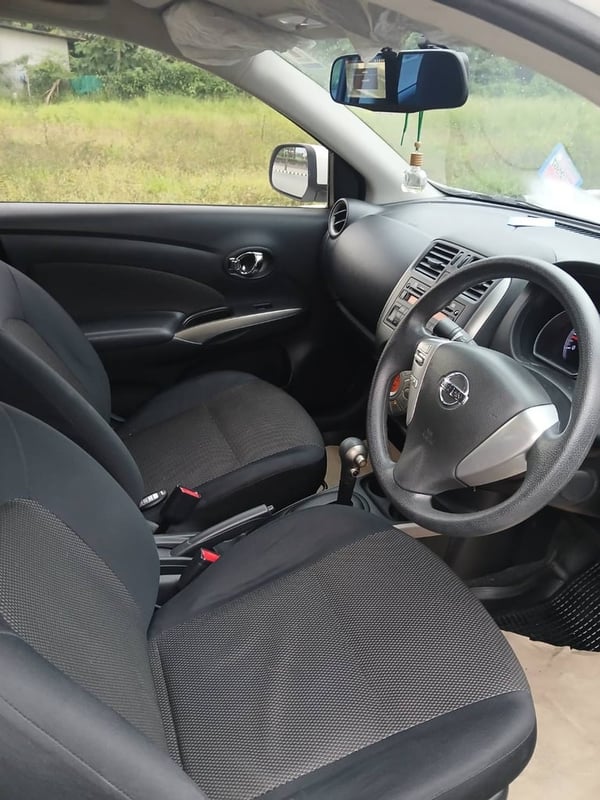 2012 มือเดียว Nissan ALMERA 1.2 VL