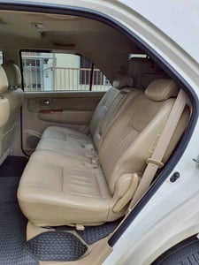FORTUNER  3.0V 4WD ปี 2011