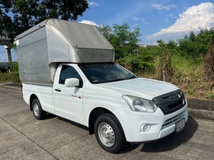 2019 Isuzu 1.9 6 mt