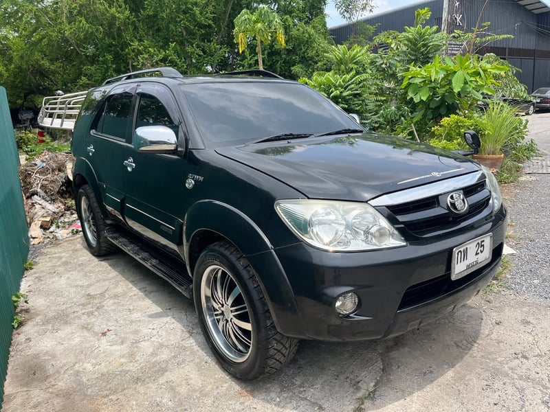 2006 Toyota fortuner 2.7 4x4 เบนซิน