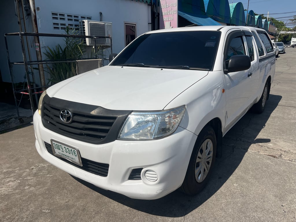 2012 Toyota Vigo 2.5 mt cab 2012 Toyota Vigo 2.5 mt cab