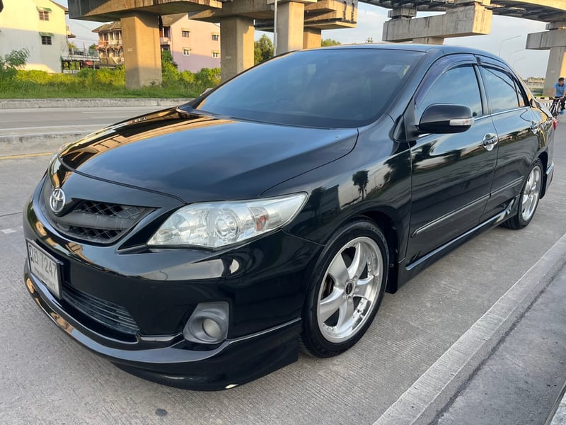 Toyota altis 1.6 LPG