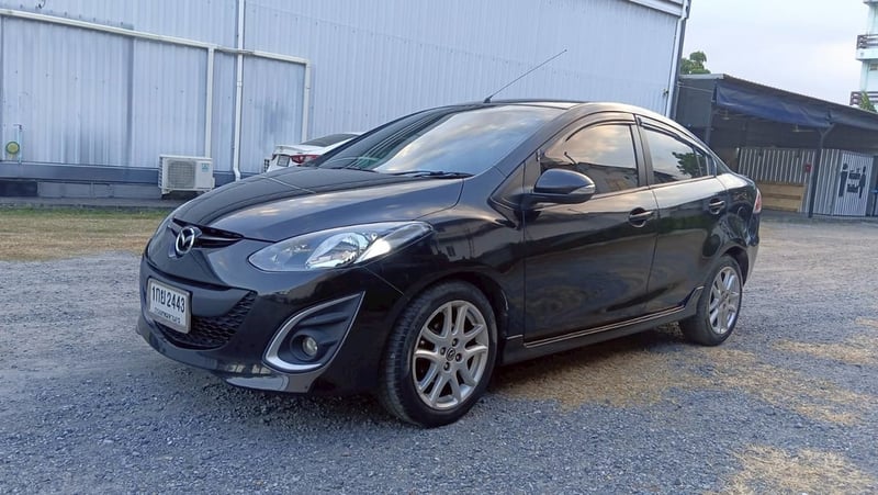 Mazda 2 