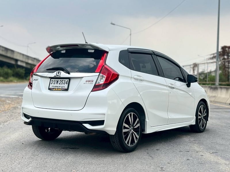 2021 HONDA JAZZ 1.5 RS ปี 21 จด 22