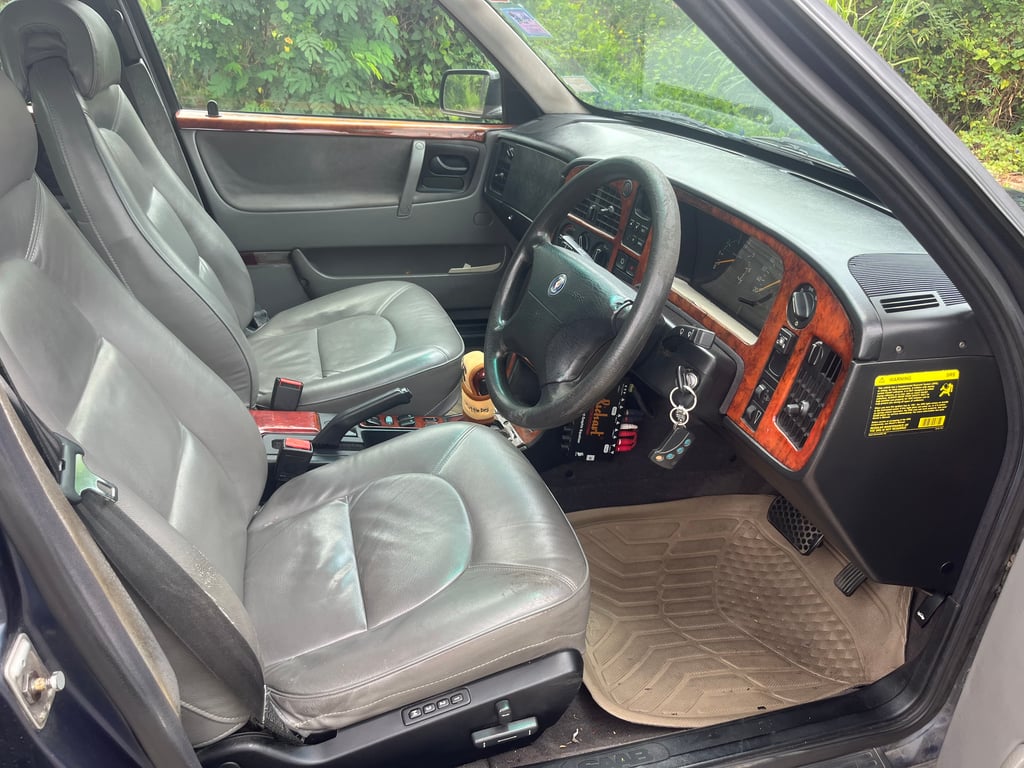 1995 Saab 2.3 เบนซิน + ติด LPG แคปซูล ออโต้ ขาย 48000- ขับดี แอร์เย็น ประหยัด สอบถาม 0853375537 เอ 1995 Saab 2.3 เบนซิน + ติด LPG แคปซูล ออโต้ ขาย 48000- ขับดี แอร์เย็น ประหยัด สอบถาม 0853375537 เอ