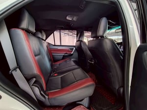 ➡️TOYOTA LEGENDER 2.4 V 2 WD เกียร์ออโต้ ปี 2020 (ไม่ขายป้ายทะเบียน) ⭕️ไมล์ 81,400 KM 💲1,050,000 ➡️ จัดไฟแนนซ์ถึงบ้าน-ที่่ทำงาน  รับซื้อขาย รถยนต์มือสอง  