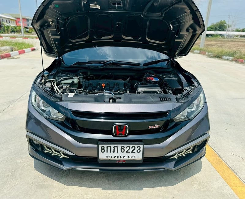  🚗 #HONDA CIVIC 1.8EL (FC) ปี2019 ⚪ สีเทา | เกียร์ออโต้ | เครื่องเบนซิน ✅ รถบ้านแท้ มือเดียวออกห้าง ✅ เข้าศูนย์ตลอด เช็กประวัติได้ ✅ ภายในสวย ภายนอกเนี๊ยบ ✅ มีวารันตีหลังการขาย  💸 ราคาเพียง 499,000 บาท