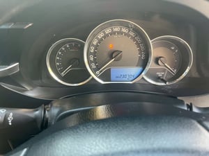 2016 Toyota altis 1.8 E LPG AT  ประหยัด ขาย 225,000.-  สอบถาม 085337   55  37