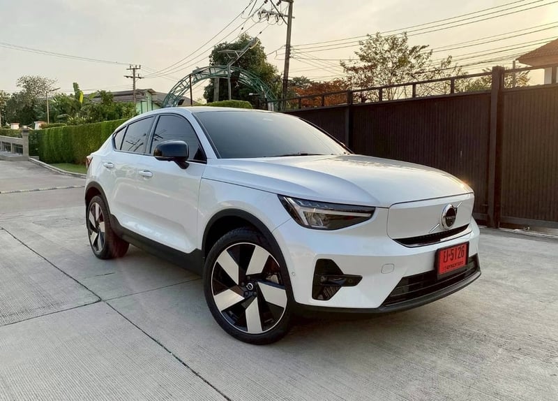   Volvo C40 EV Twin Motor 2023 