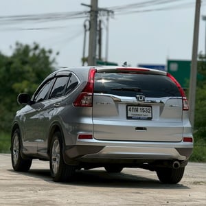 Honda CR-V 2.0 E Gen4 MNC (AWD) ปี 2016 สีเทา – รถมือเดียว ประวัติสวย ราคา 379,000.-
